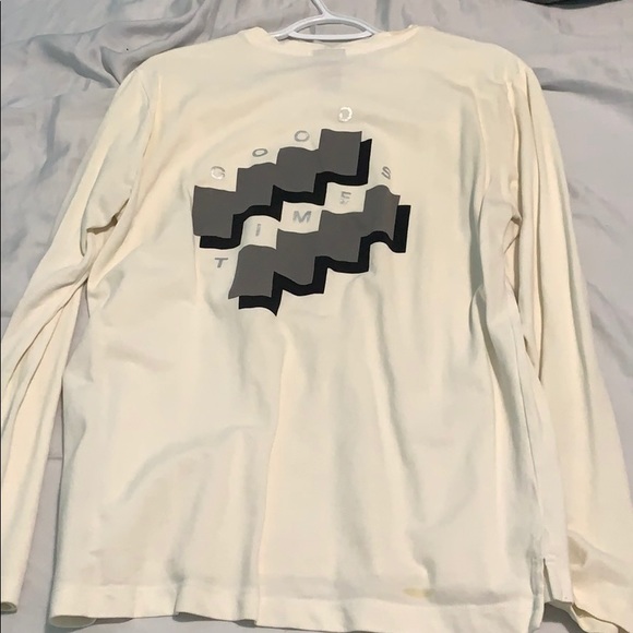 H&M shirt - Picture 2 of 3